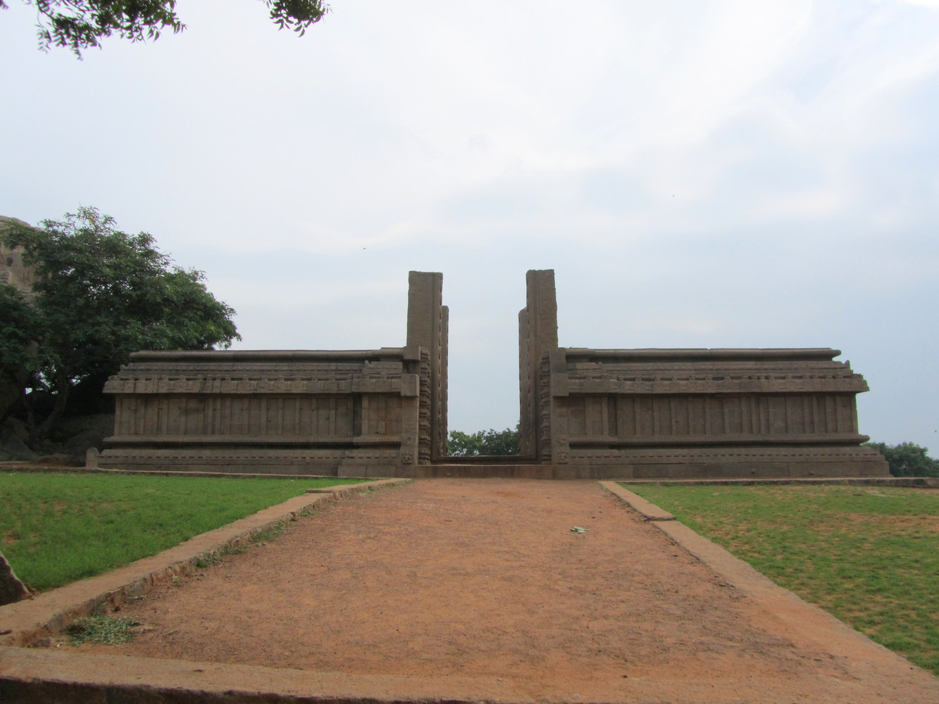A rock-cut monument known as Rayar Gopuram